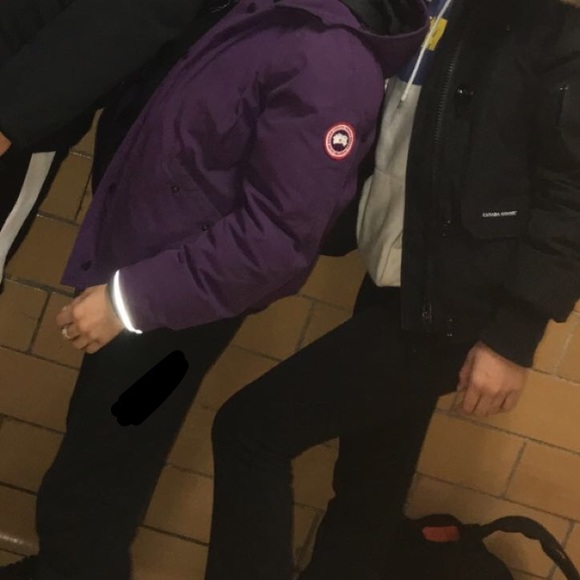 Canadian goose coat - Picture 3 of 3